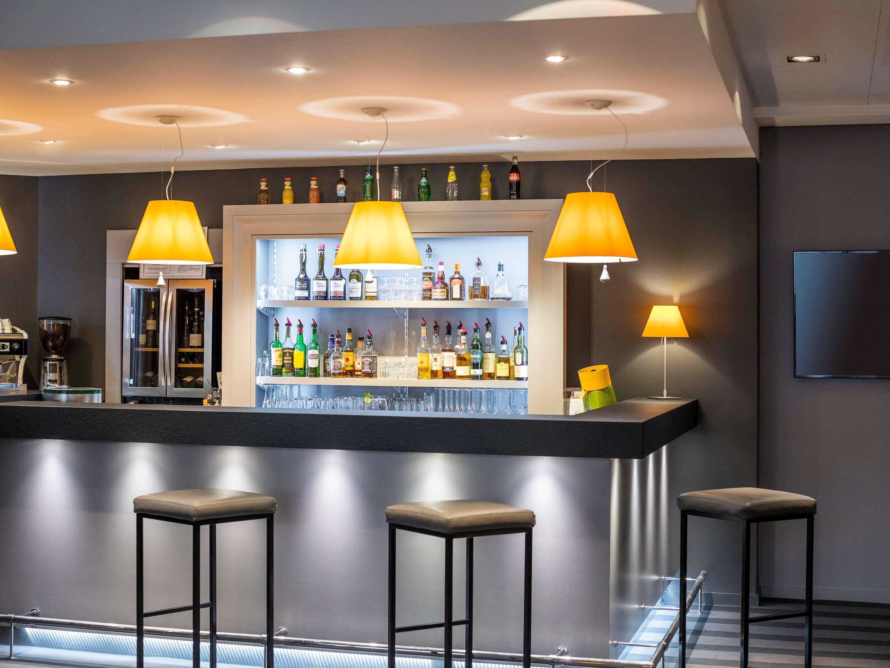 Mercure Caen Centre Port De Plaisance Exterior foto
