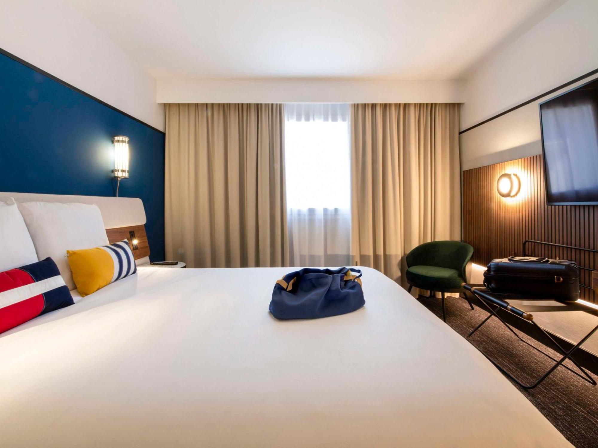 Mercure Caen Centre Port De Plaisance Exterior foto